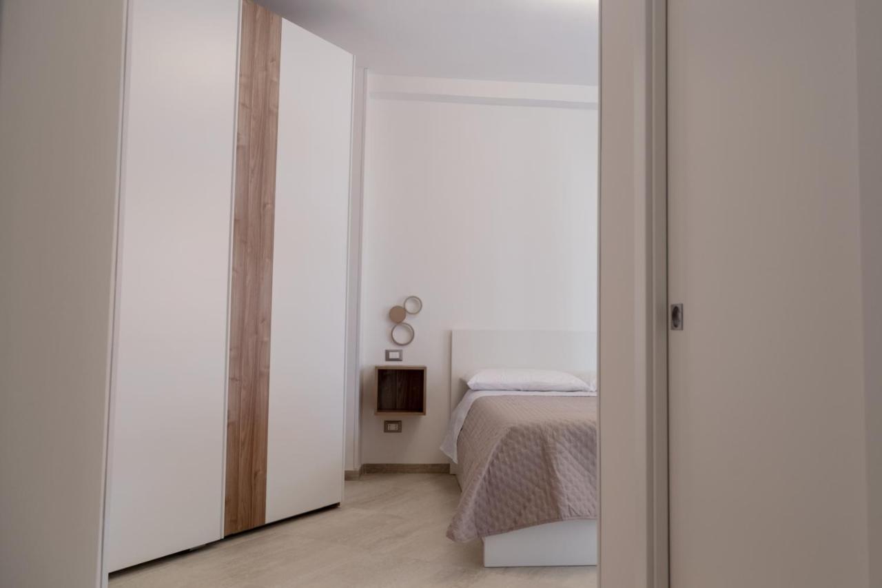 Appartamento Tutto Ristrutturato Terracina Exterior foto