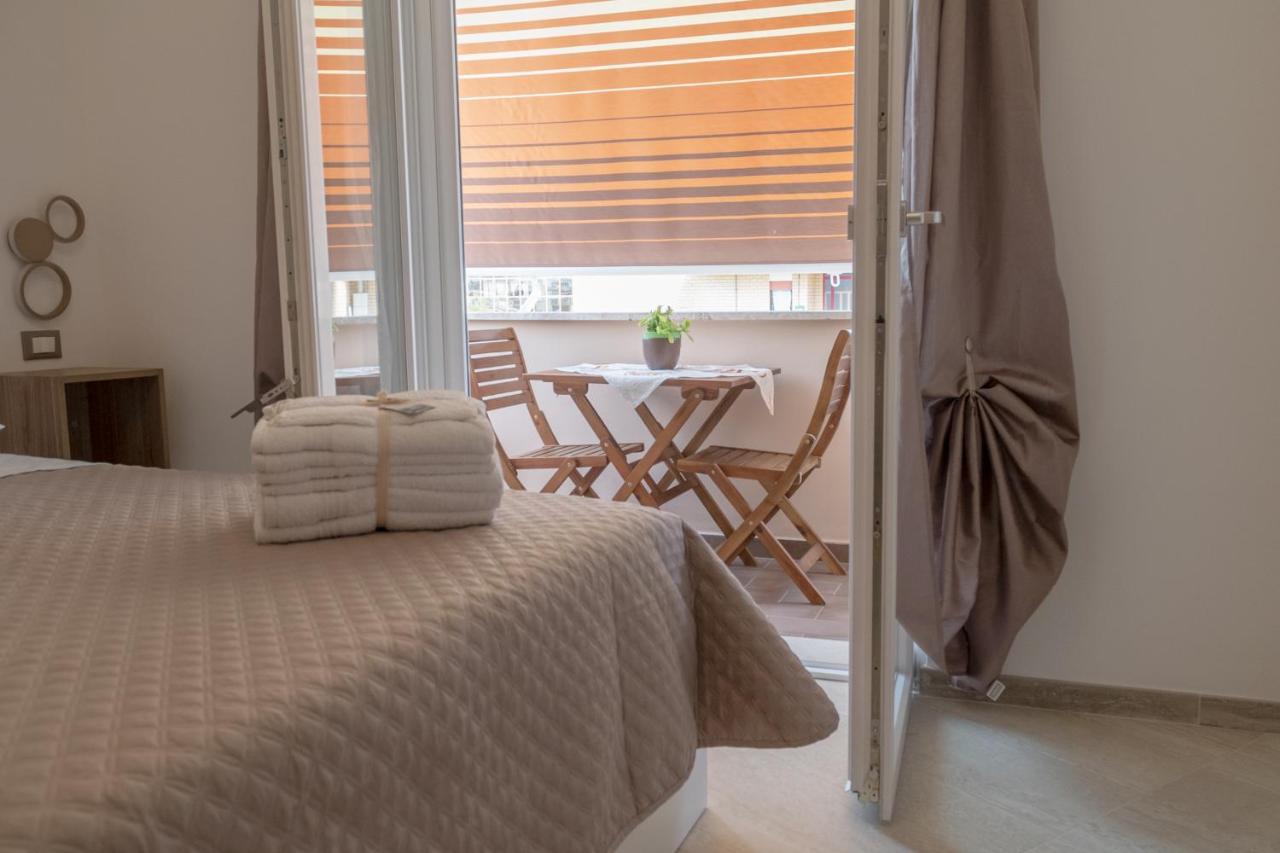 Appartamento Tutto Ristrutturato Terracina Exterior foto